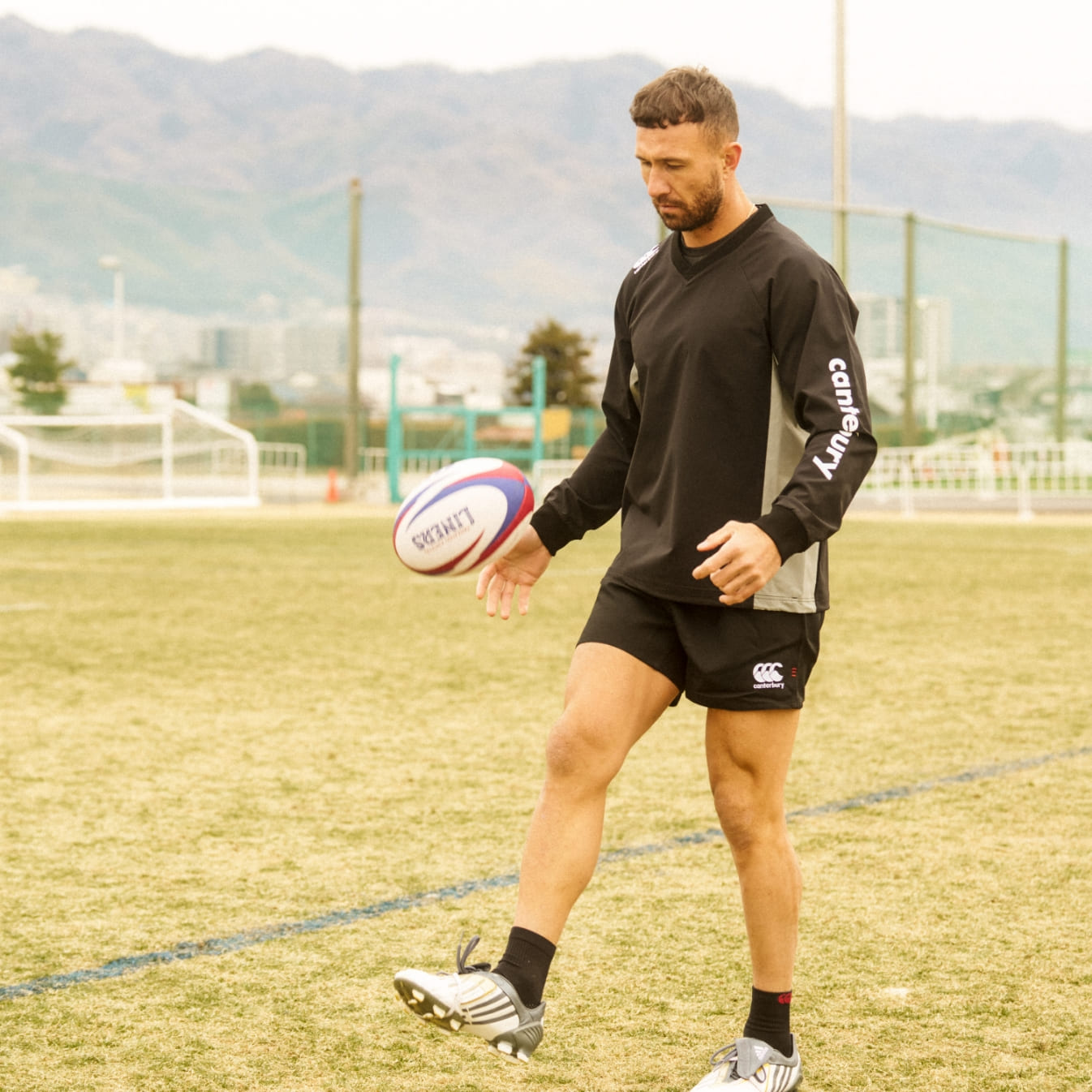 PRACTICE PULLOVER,PRACTICE LONG SHORTS,GRIP SOCKS