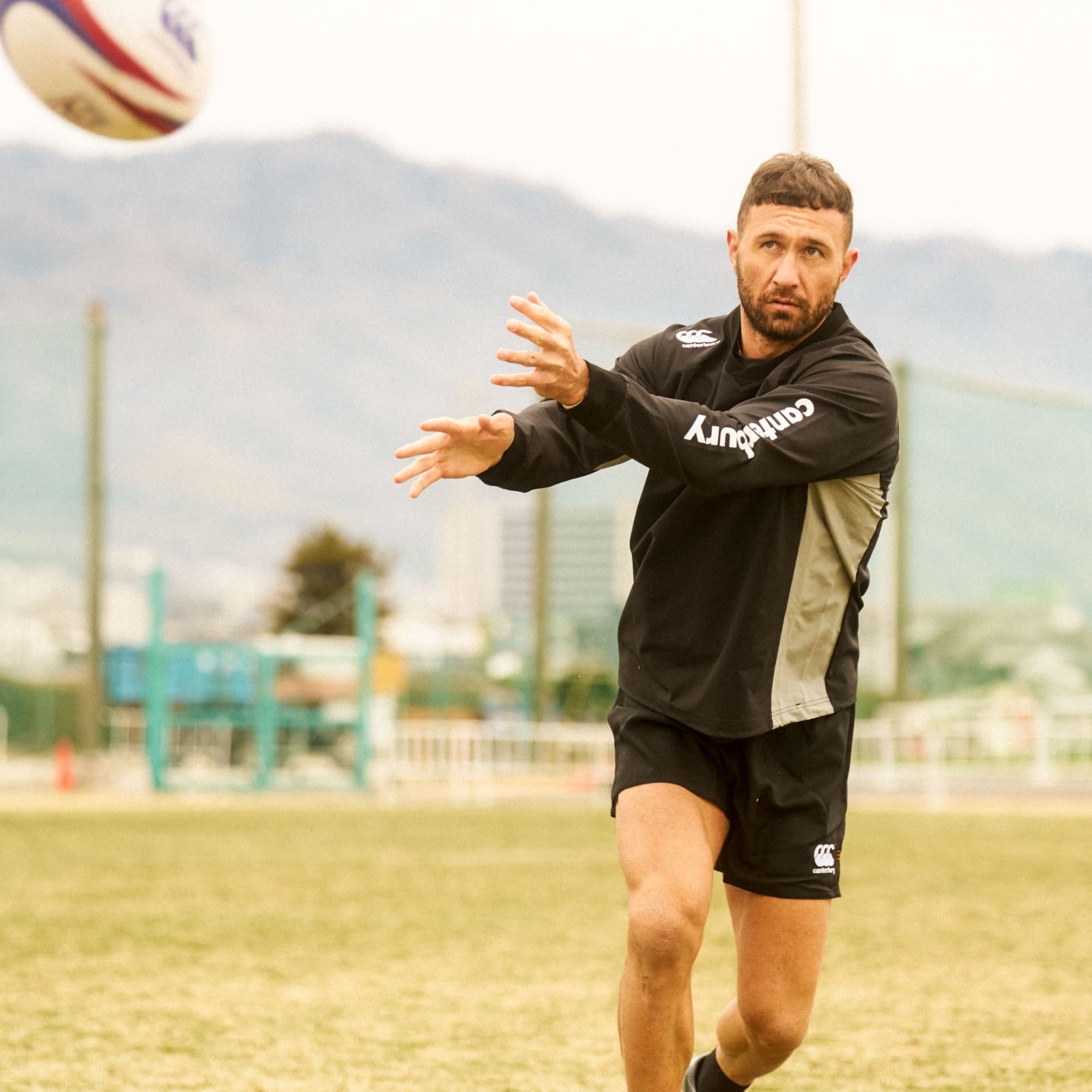 PRACTICE PULLOVER,PRACTICE LONG SHORTS,GRIP SOCKS