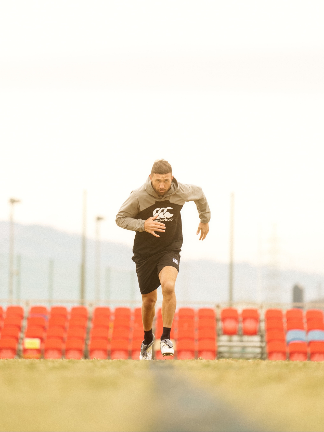 PRACTICE PULLOVER,PRACTICE LONG SHORTS,GRIP SOCKS