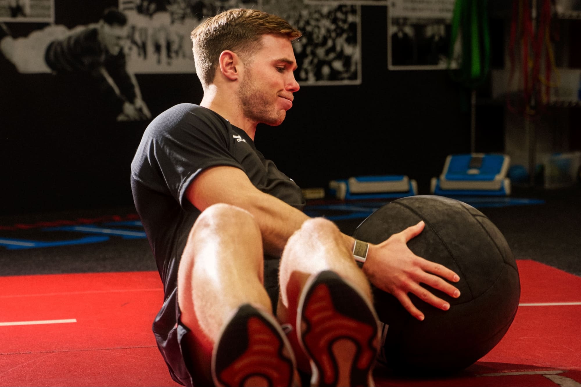 PRACTICE PULLOVER,PRACTICE LONG SHORTS,GRIP SOCKS